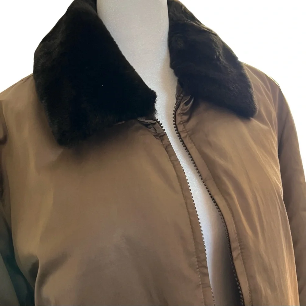 NWT INC Brown Coat with Removable Faux Fur Collar - Picture 4 of 7